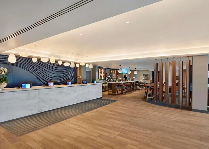 Hyatt Place London Heathrow AirportAirport Hotel